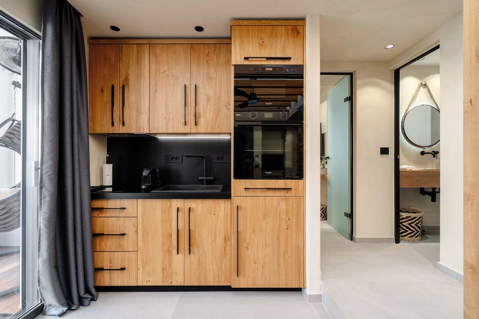 Junior Apartment, Private Pool | Private kitchen | Microwave, oven, stovetop, espresso maker