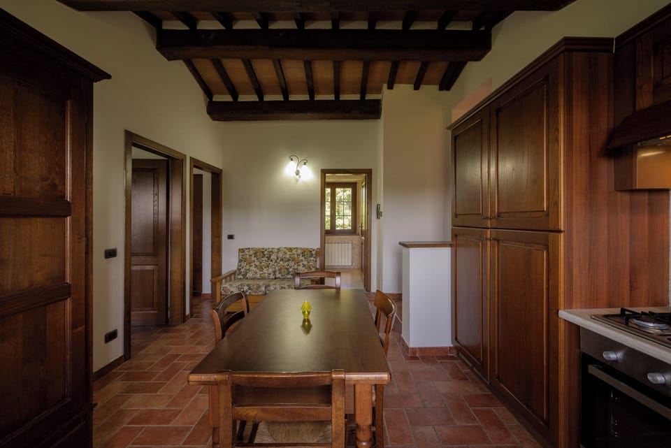 Standard Apartment, Mountain View | Private kitchen | Fridge, cookware/dishes/utensils