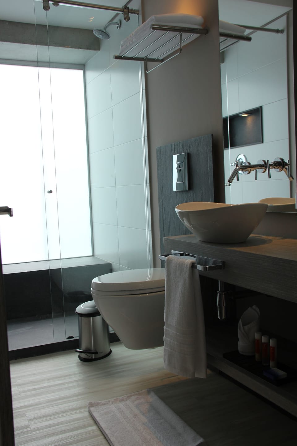 Suite, 1 King Bed | Bathroom | Shower, free toiletries, towels