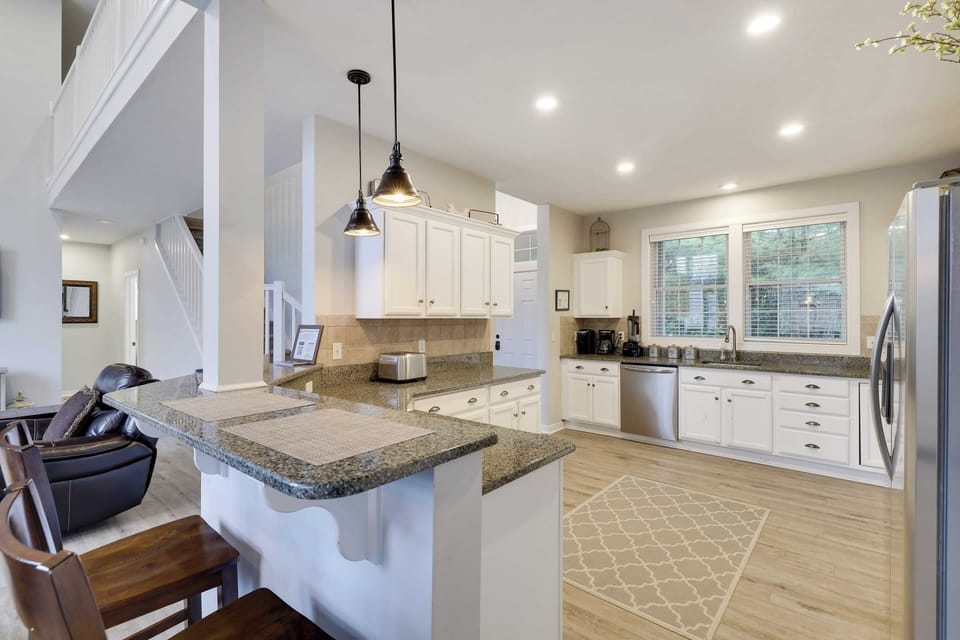 House (5 Bedrooms) | Interior