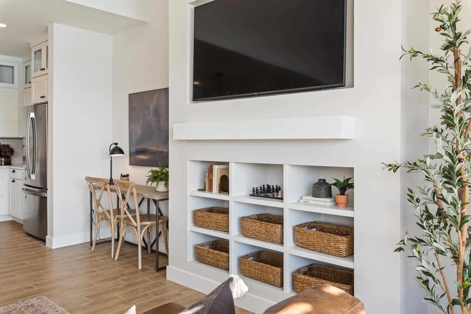 House, Multiple Bedrooms | Private kitchen | Fridge, oven, coffee/tea maker, toaster