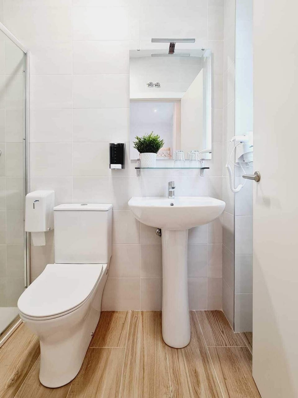 Double Room | Bathroom | Shower, hair dryer, towels, soap