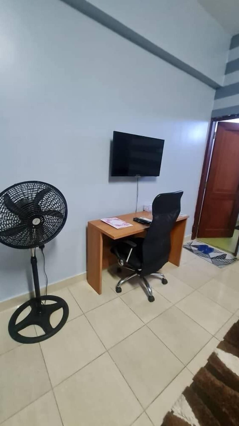 Deluxe Studio Suite | Desk, free WiFi