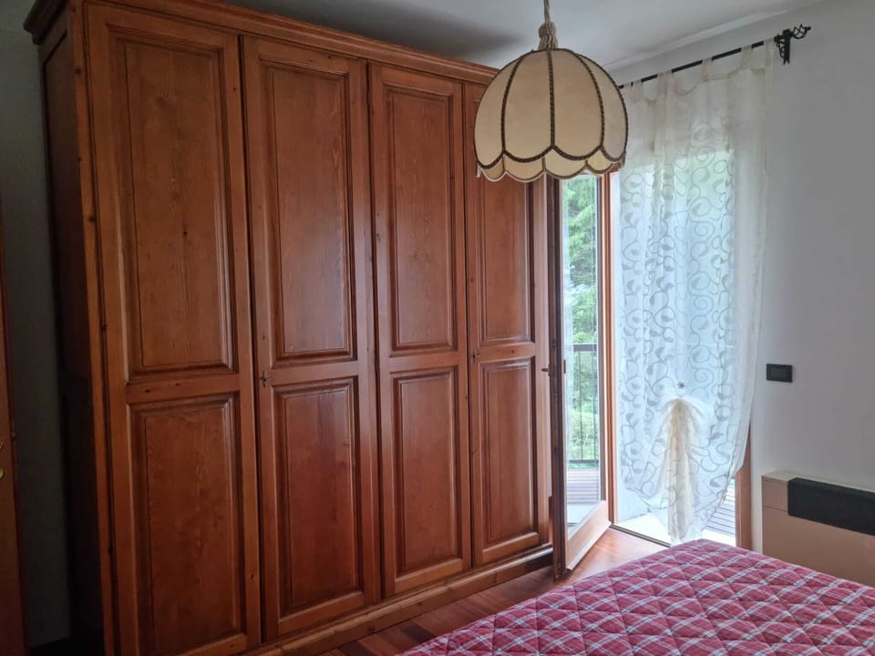 Deluxe Room, Balcony, Garden View | 1 bedroom, premium bedding, down comforters, free WiFi