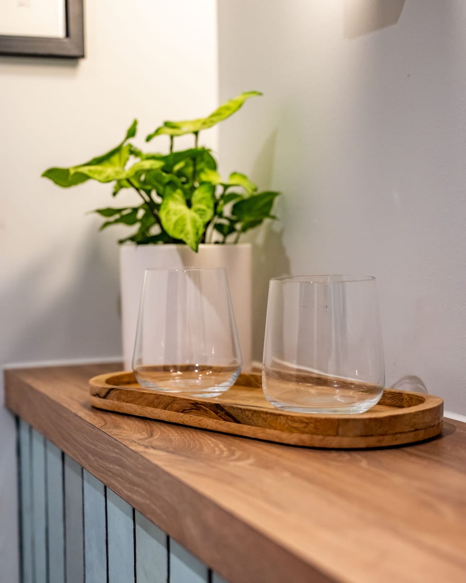 Deluxe Twin Room, 1 Bedroom, Garden View | Bathroom | Designer toiletries, hair dryer, towels