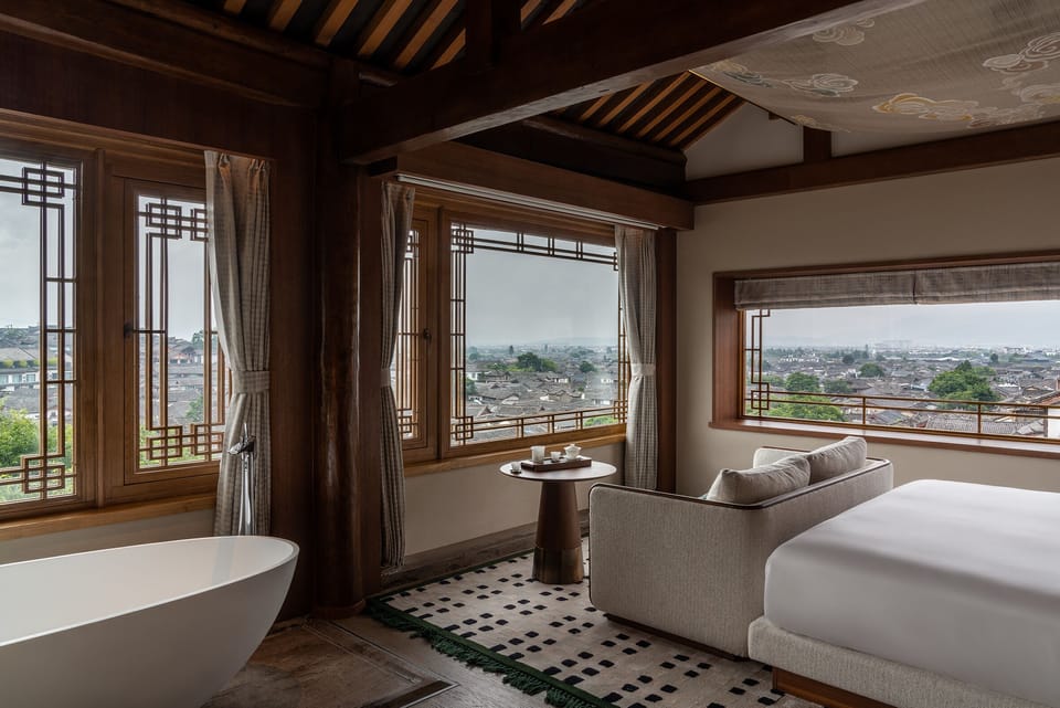 Premium bedding, minibar (free items), in-room safe, desk