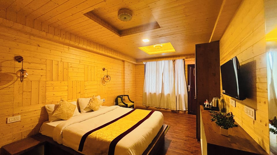 Premium View Room | WiFi (free)