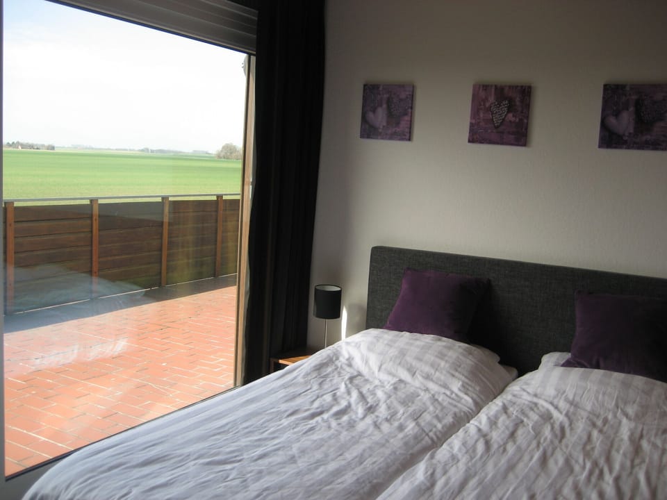 Standard Double Room, Private Bathroom | 1 bedroom, premium bedding, memory foam beds, minibar