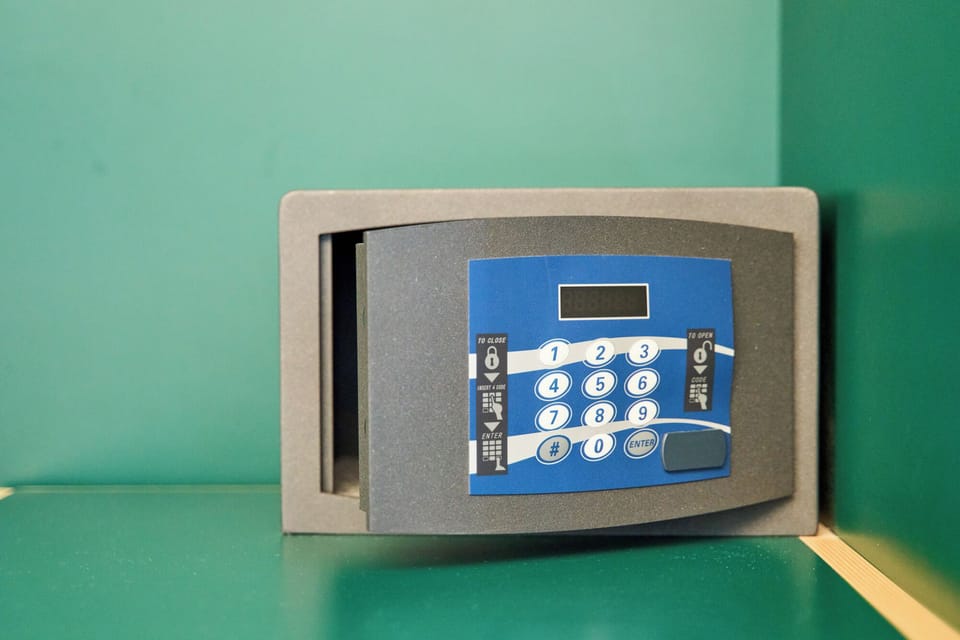 Classic Room | Minibar, individually decorated, laptop workspace, soundproofing