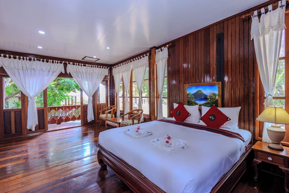 Standard Single Room | Minibar, blackout drapes, rollaway beds (surcharge), WiFi (free)