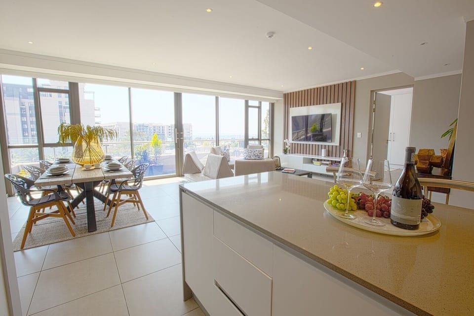 Luxury Apartment | Living area