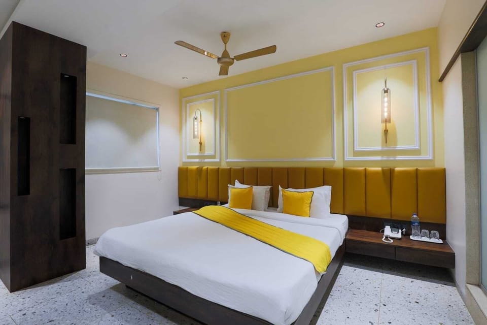 Superior Room | Soundproofing, free WiFi, bed sheets
