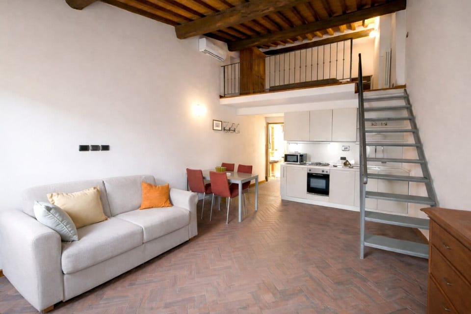 Panoramic Condo, City View | Private kitchen | Fridge, espresso maker, coffee/tea maker, griddle