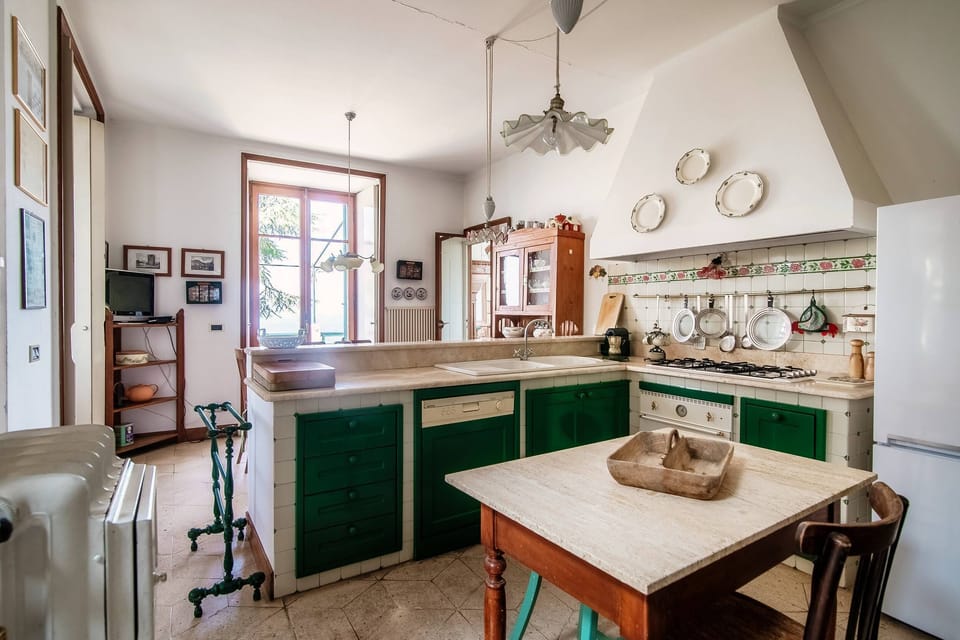 Apartment | Private kitchen | Paper towels