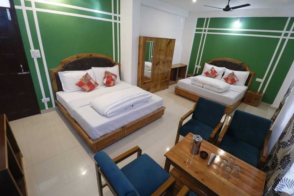 Family Room | 1 bedroom, free WiFi