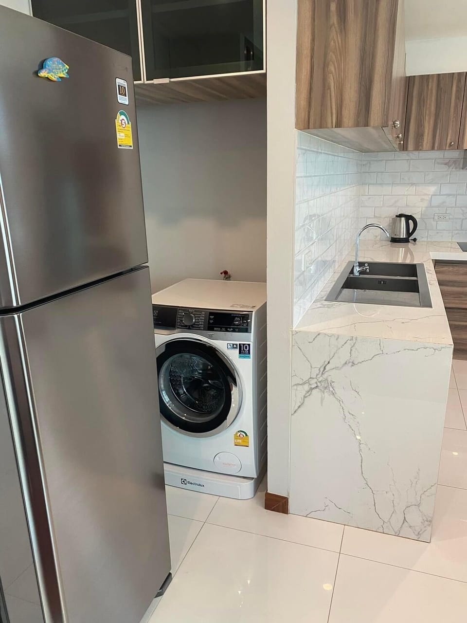 Two-Bedroom Apartment | Private kitchen | Fridge, microwave, oven
