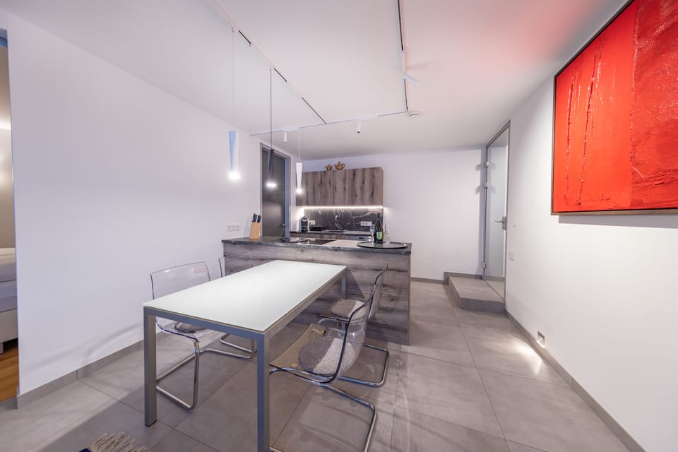 Luxury Condo | In-room dining