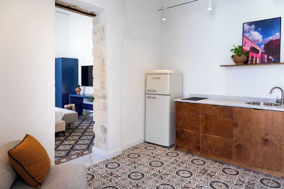 Garden | Minibar, free WiFi