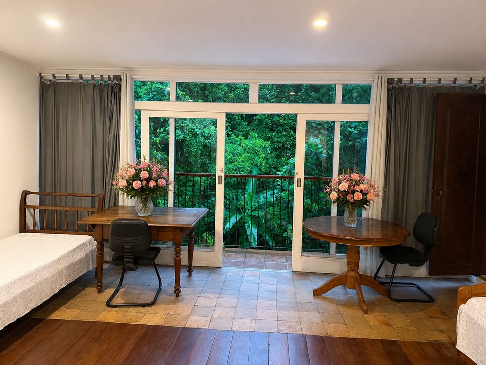 Family Studio | Free WiFi, bed sheets