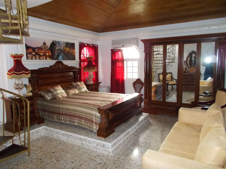Two Bedroom Suite, Ocean View | In-room safe, free WiFi, bed sheets