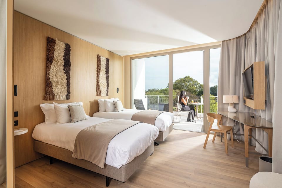 Deluxe Room, Balcony, Golf View | Pillowtop beds, minibar, in-room safe, soundproofing