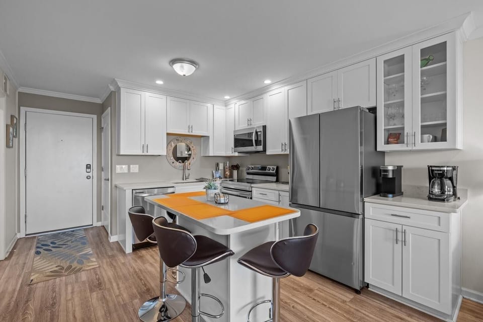 Condo, 2 Bedrooms | Private kitchen | Coffee/tea maker, fridge, oven, toaster