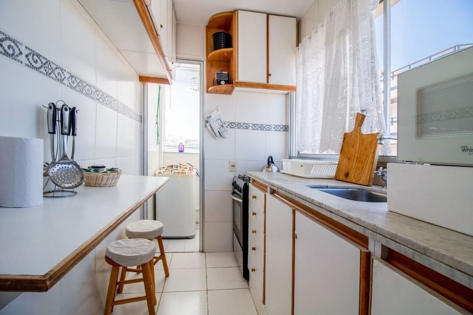 Apartment | Private kitchen | Fridge, microwave, oven, electric kettle