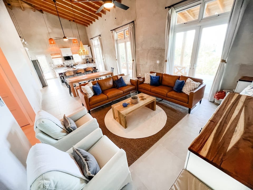 House, 3 Bedrooms | Living area | Smart TV