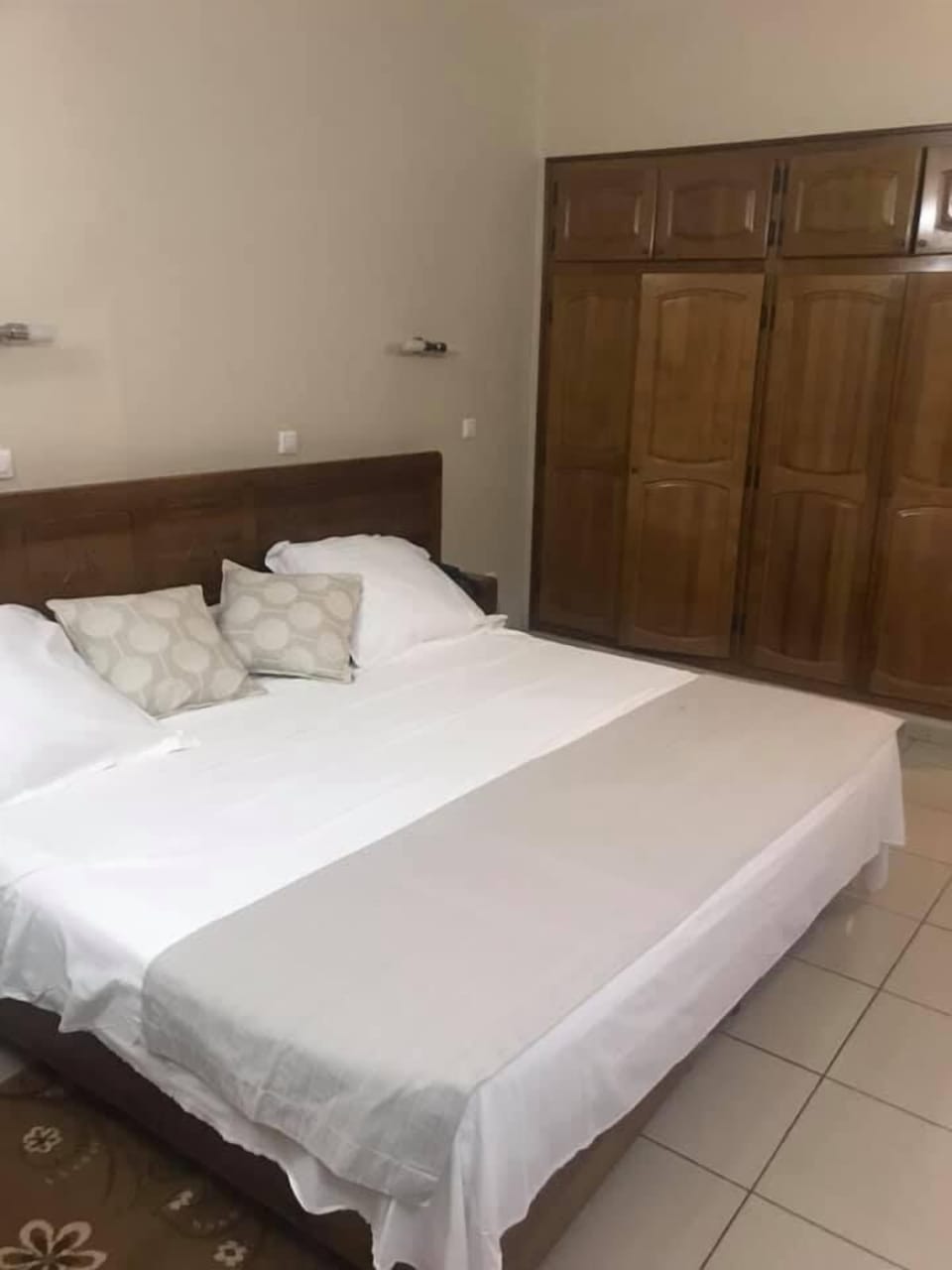 Standard Room, Private Bathroom | 1 bedroom, WiFi (free)