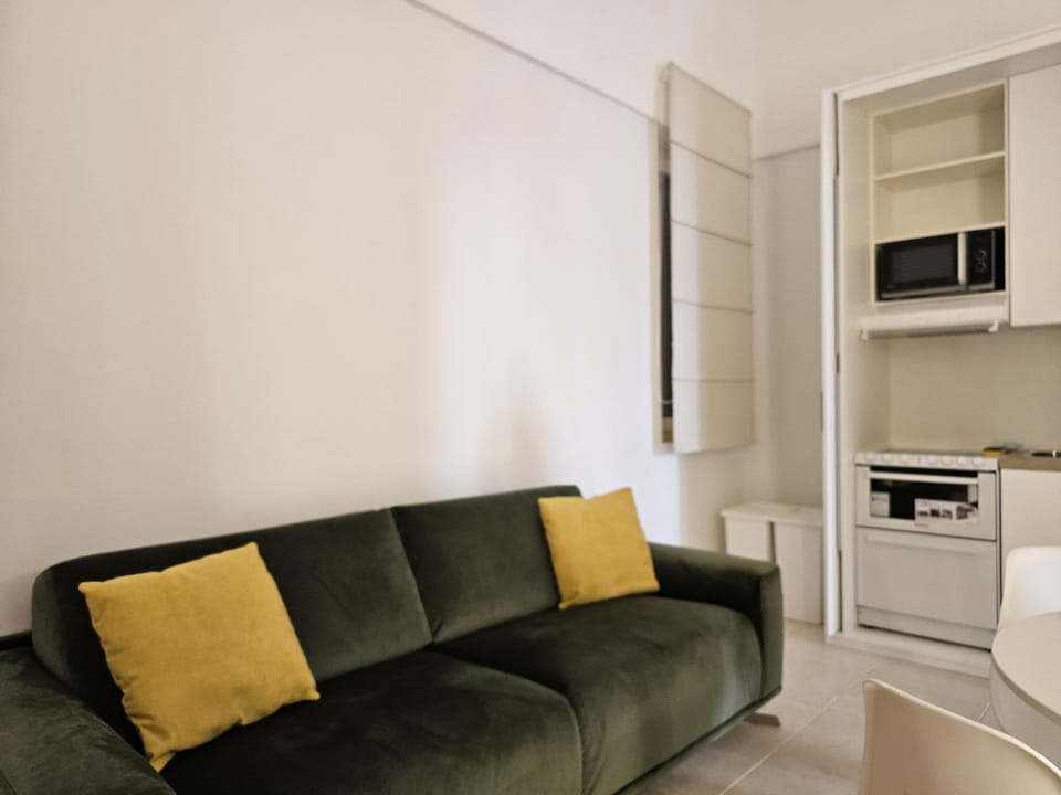 House | 1 bedroom