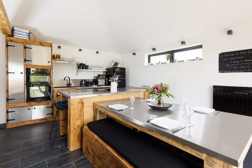 House | 3 bedrooms, Internet