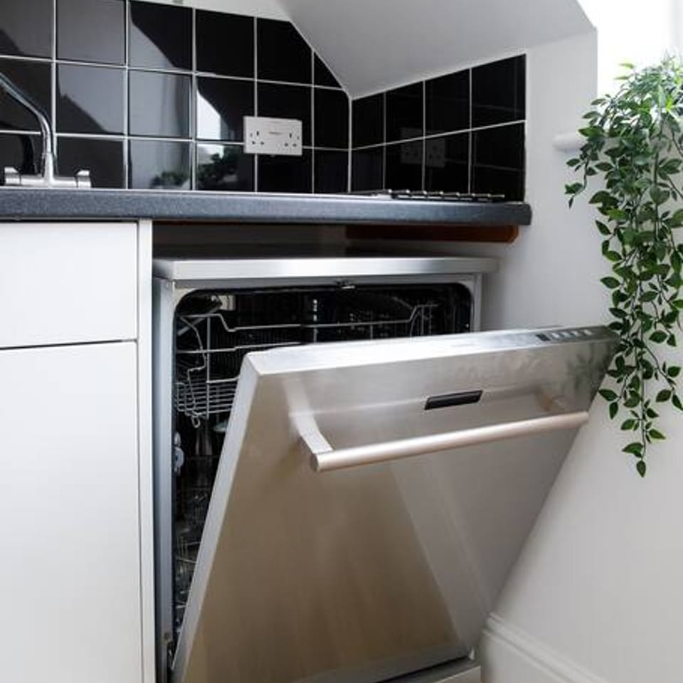 Apartment | 1 bedroom, iron/ironing board, Internet
