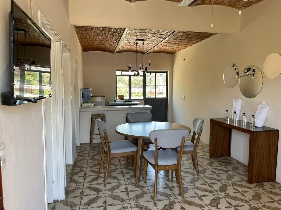 Superior Apartment | In-room dining