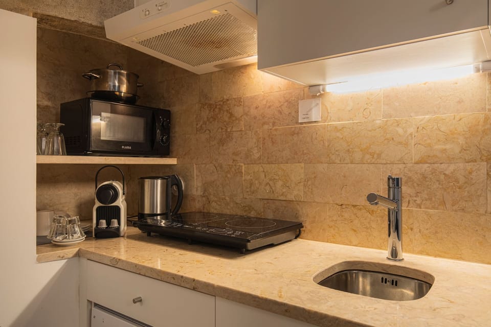 Standard Studio, 1 Double Bed with Sofa bed, Ground Floor | Private kitchen | Mini-fridge, microwave, espresso maker, electric kettle