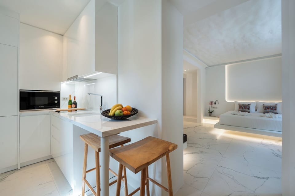 Junior Suite | 1 bedroom, premium bedding, soundproofing, WiFi (free)
