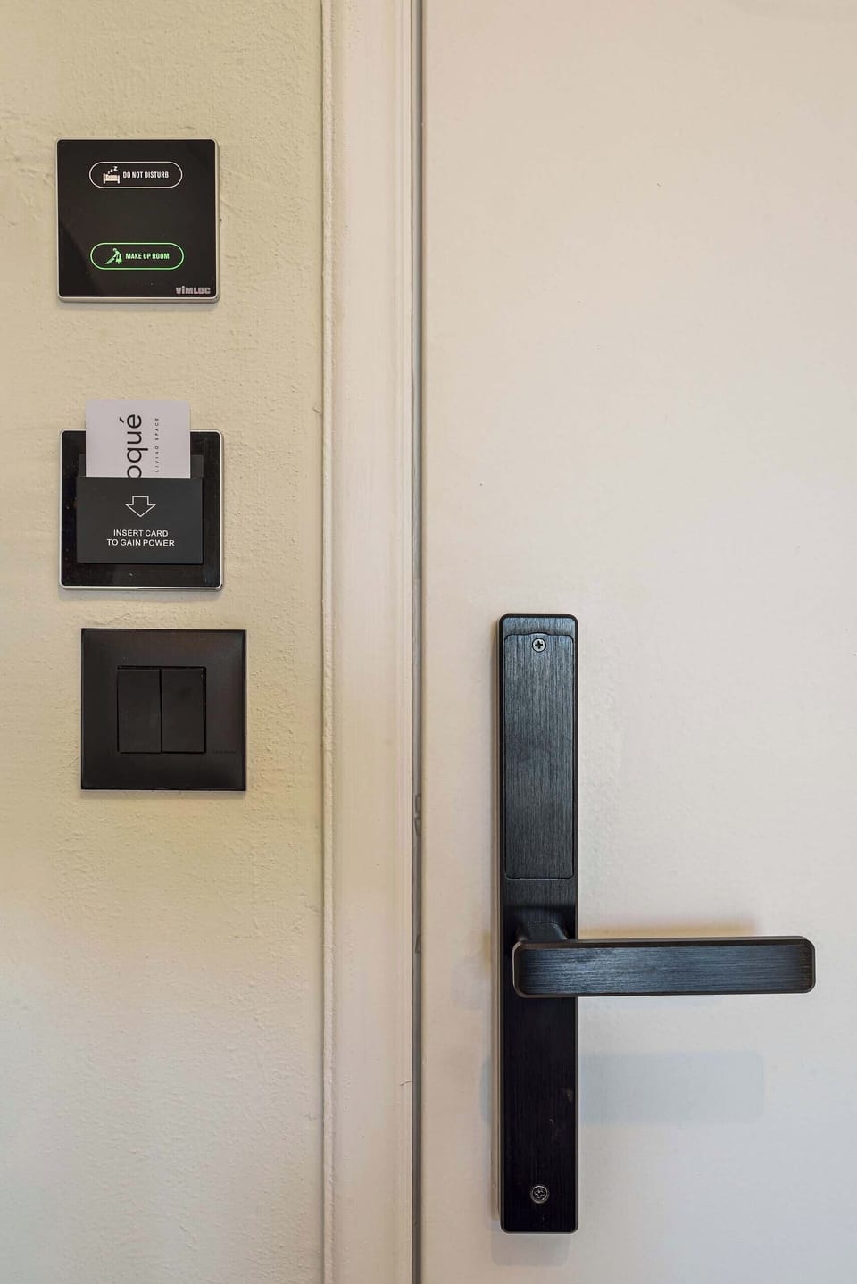 Deluxe Studio with balcony | Tech