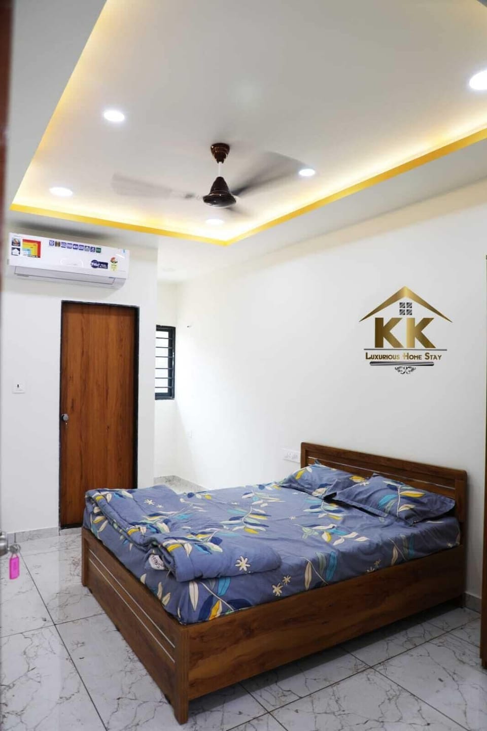 Family Double Room | Down comforters, Select Comfort beds