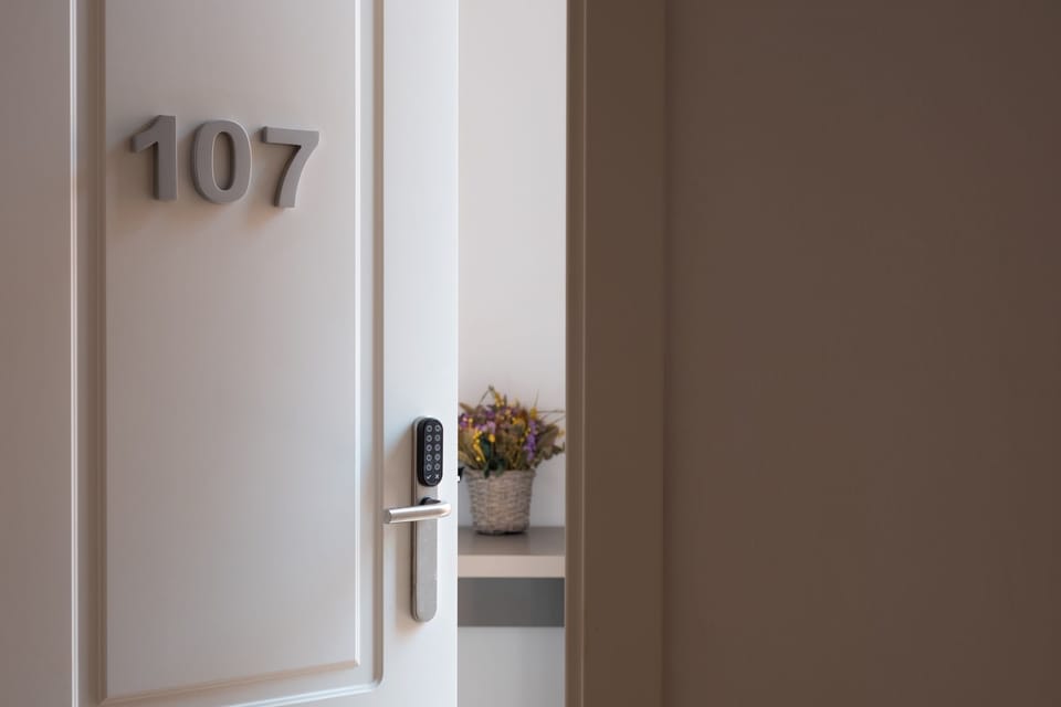 Double Room, Balcony, City View | Desk, laptop workspace, free WiFi, bed sheets