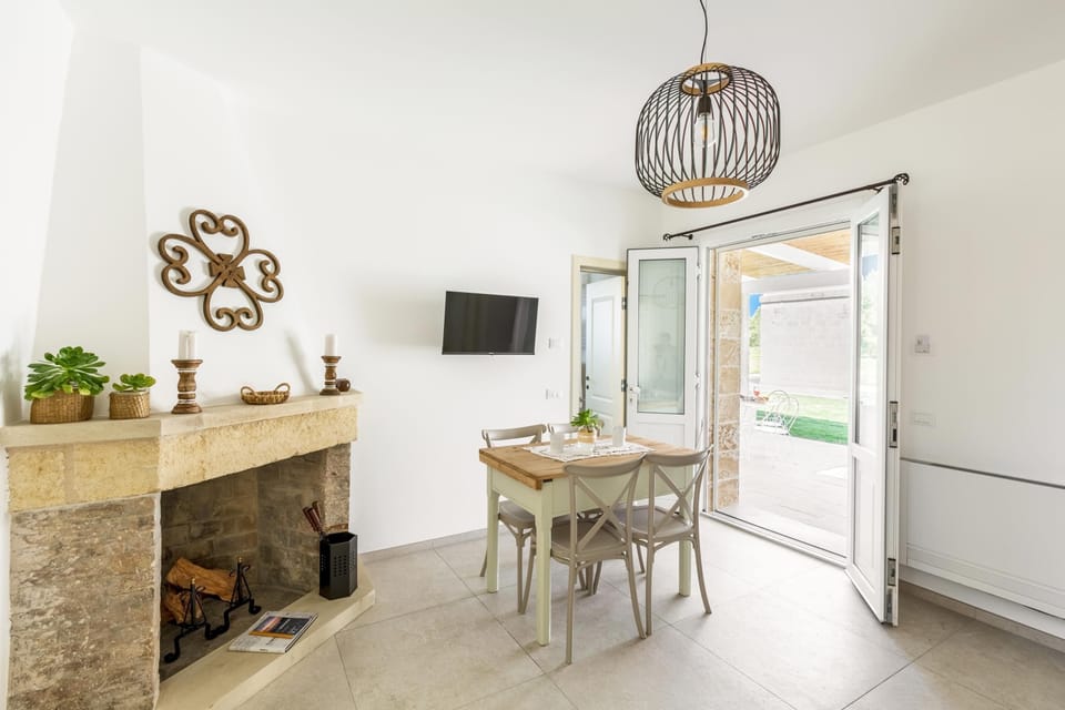 Apartment | Dining room