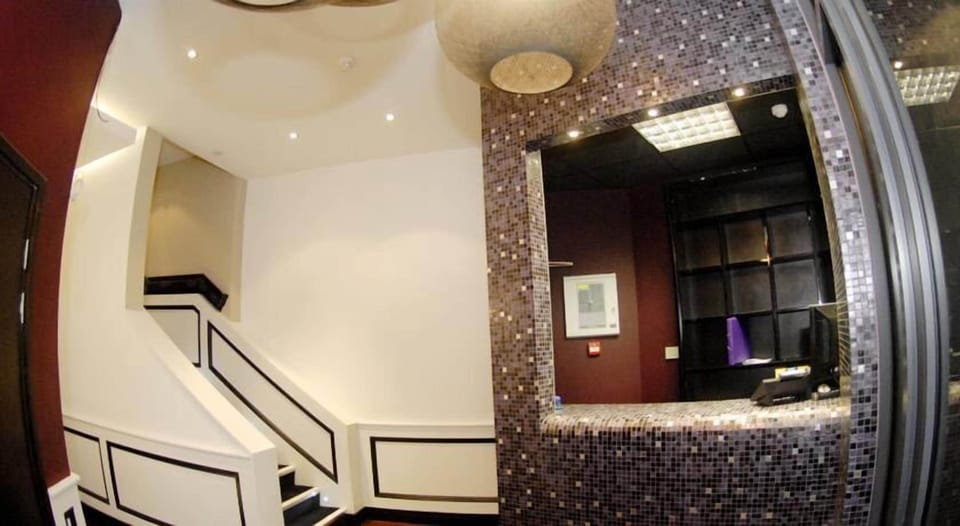 Reception hall