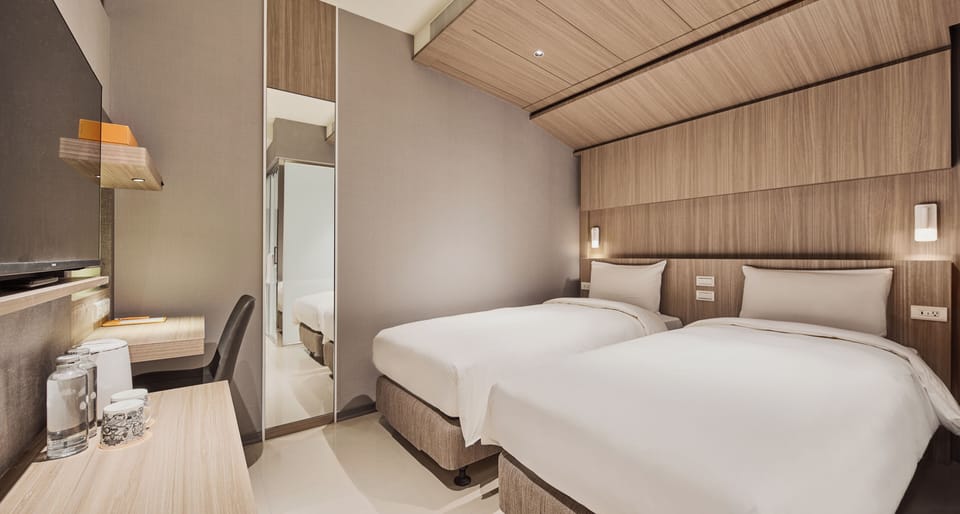 Standard Twin Room | Laptop workspace, iron/ironing board, free WiFi, bed sheets
