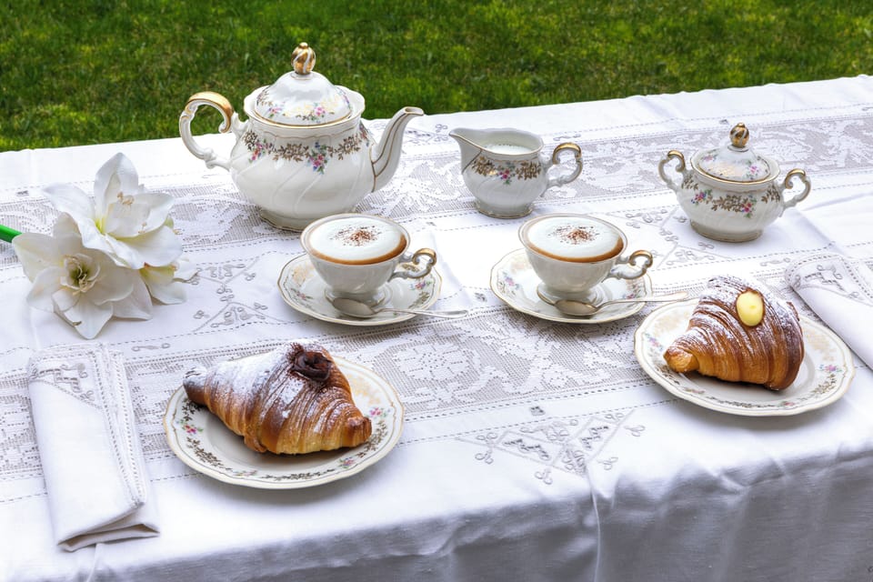 Free daily local cuisine breakfast
