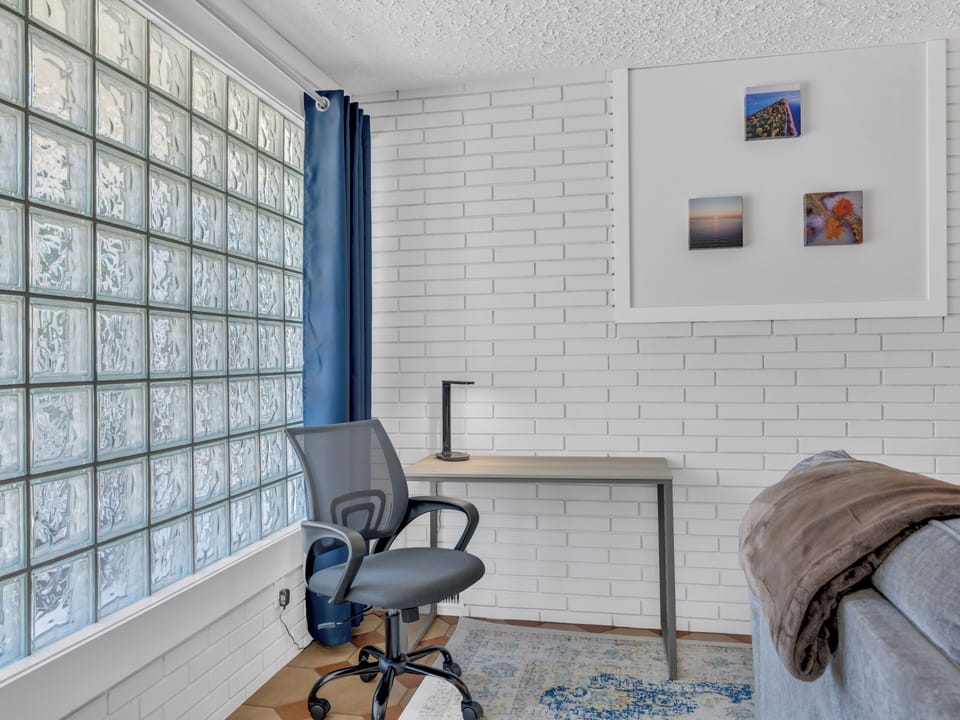 Premium Apartment | 2 bedrooms, memory foam beds, individually decorated