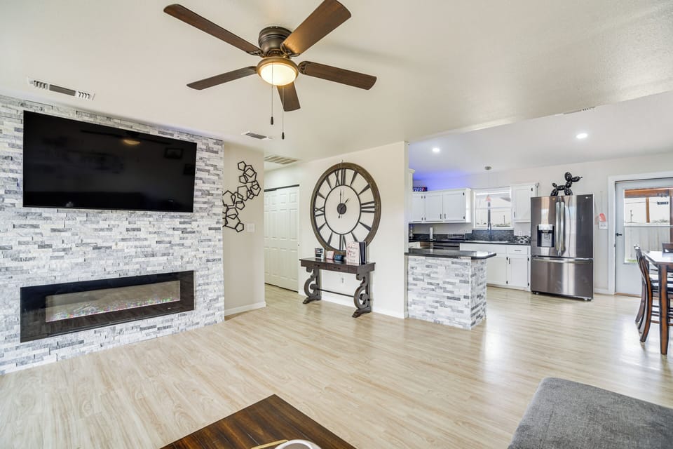House (3 Bedrooms) | Interior
