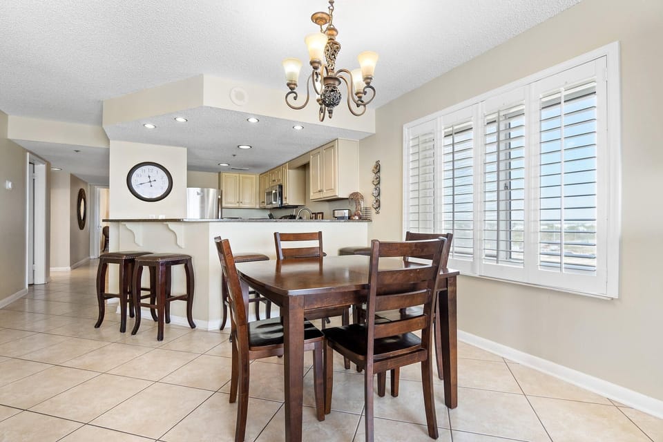 Condo, Multiple Beds (Summerchase 401) | Dining