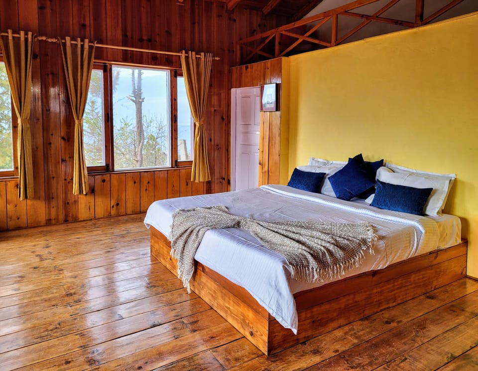Deluxe Room | Free WiFi
