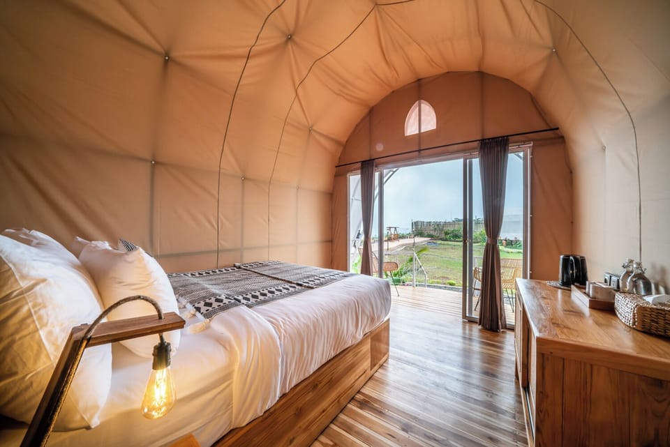 Deluxe Tent | 1 bedroom, bed sheets