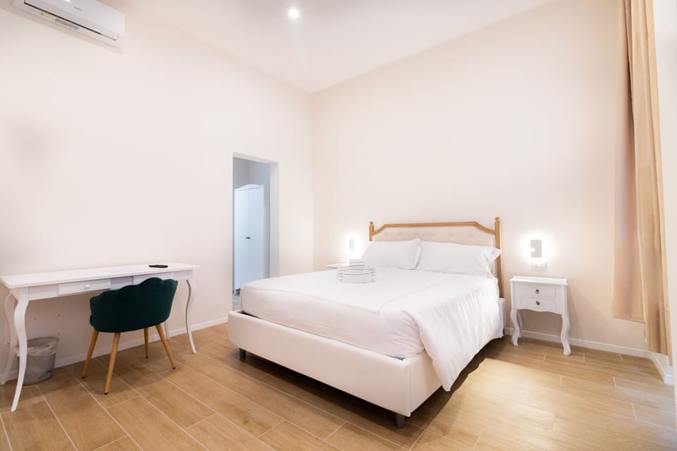 Superior Room | Free WiFi, bed sheets