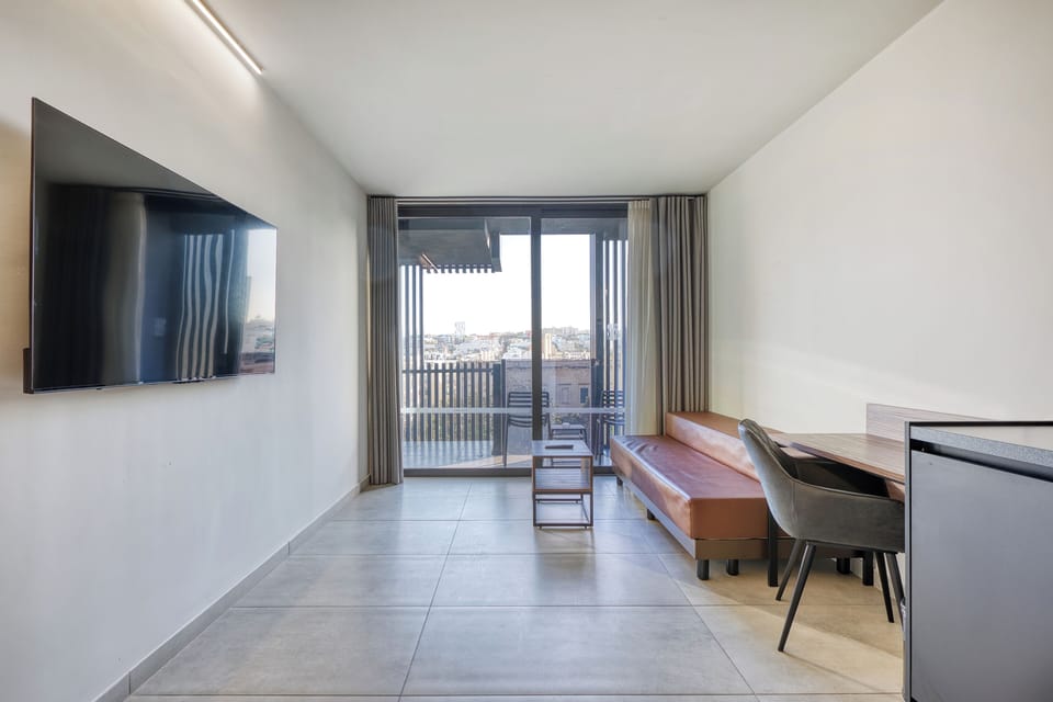 Superior Double or Twin Room | Minibar, in-room safe, desk, laptop workspace