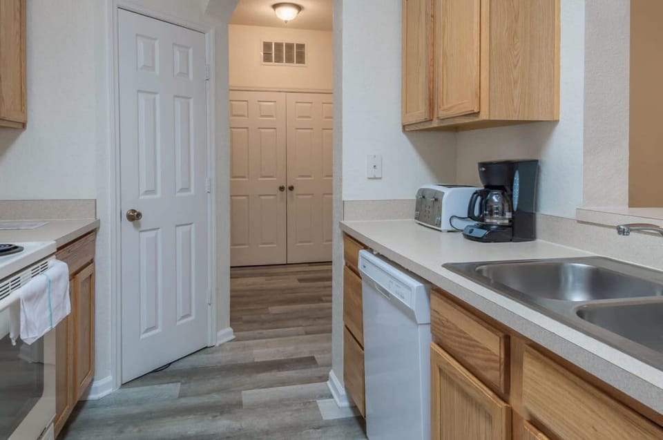 House | 3 bedrooms, high-speed internet